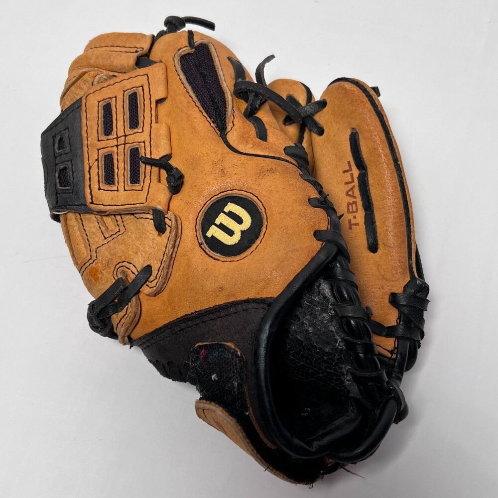 Wilson ezCatch 9.5" AO425 Z95 Youth T-ball Glove RHT‎ Baseball Mitt